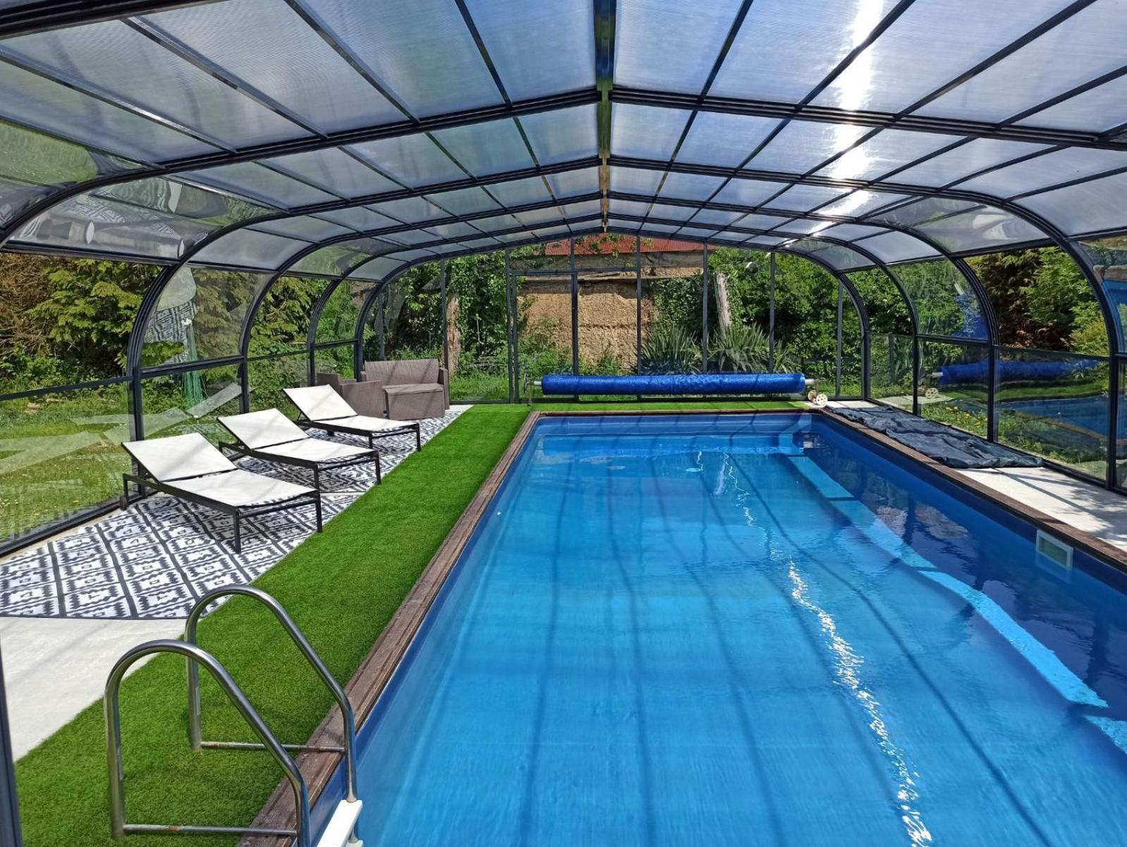 La Petellerie, Maison De Campagne Avec Piscine Pour Un Sejour Detente Moyon Exteriér fotografie